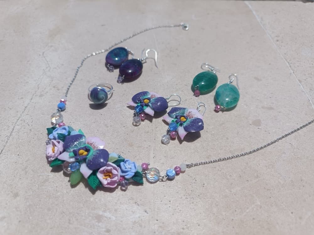 Violet Orchid & Agate Collection