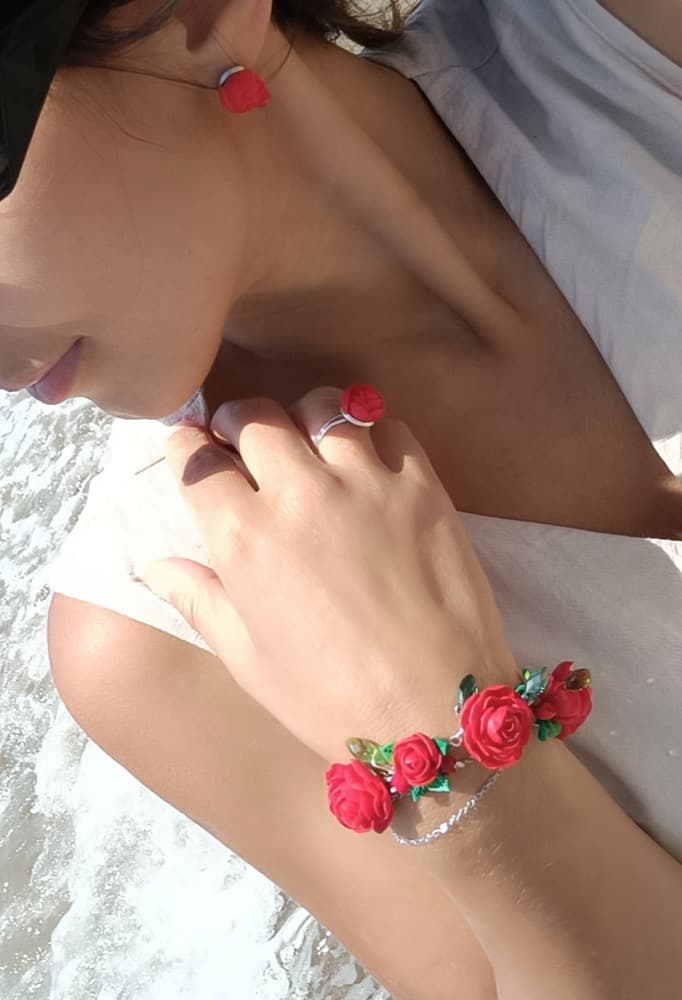 Red Rose Bracelet & Ring Set