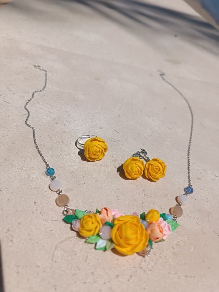 Yellow Rose Complete Set